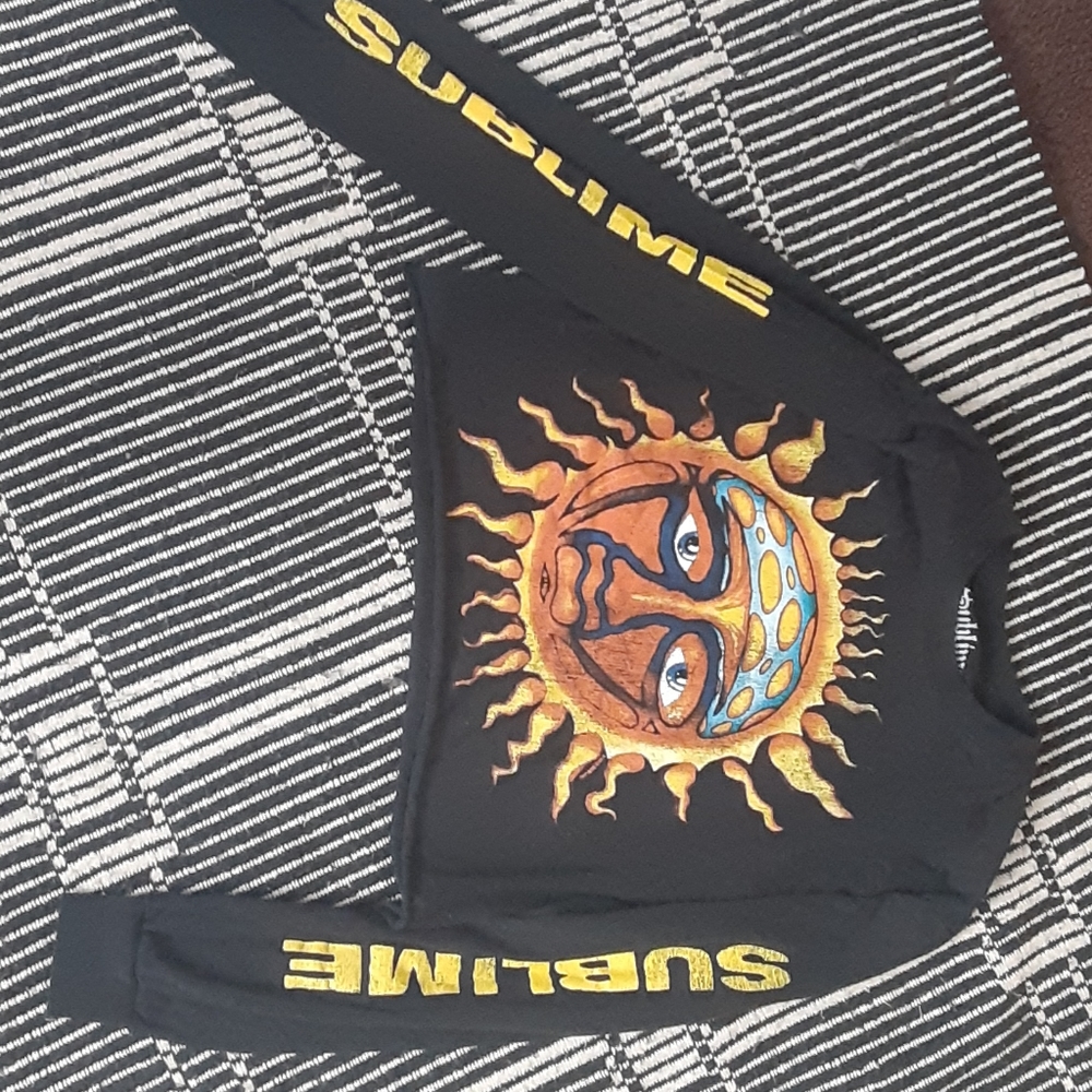 Sublime crop band tee